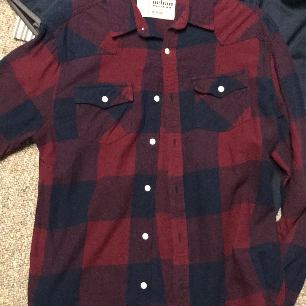 men’s flannel button down